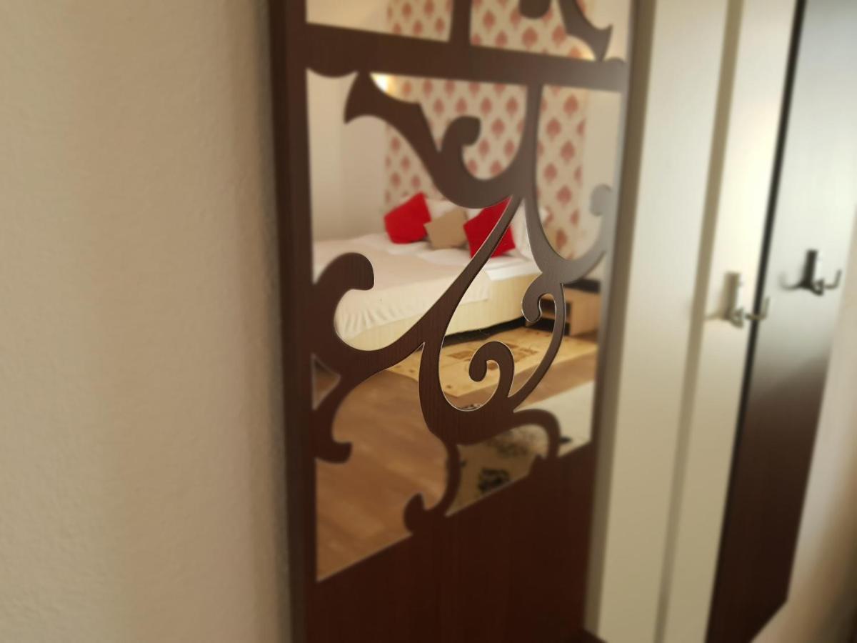Nice & Cozy Apartments Timisoara Luaran gambar